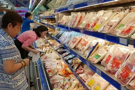 Giảm thuế nhập thịt heo, gà Mỹ: Kẻ cười, người mếu