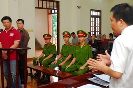 3 loại thủ tục về người bào chữa