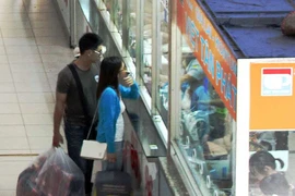 Vừa tung vé tết, nhiều chặng tàu xe đã cháy vé