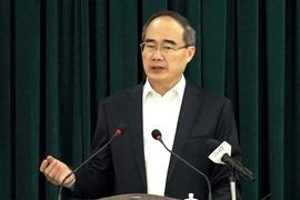 Xây dựng TP.HCM phát triển, vì cả nước, cùng cả nước