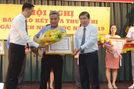 Năm đầu tiên TP.HCM thu ngân sách vượt 400.000 tỉ đồng