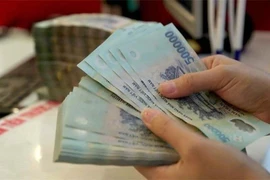 Có quy định mức thưởng tết cho người lao động?