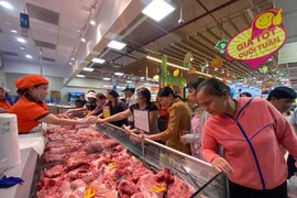 Cuối năm, thịt heo ngoại tràn vào Việt Nam