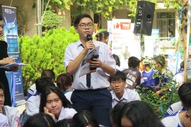 Đại học, cao đẳng thấp thỏm tuyển sinh năm học mới