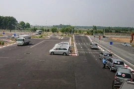 Băn khoăn việc điểm danh học lý thuyết lái ô tô