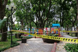Ngưng hoạt động tập thể ở công viên vì COVID-19