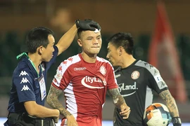 VPF mệt mỏi tìm lối thoát cho V-League
