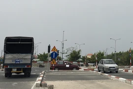Thi sát hạch lái xe: Lo rớt vì bộ đề 600 câu