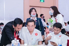 Giao dịch bất động sản qua sàn: Đẻ thêm thủ tục