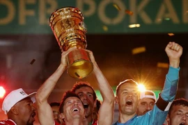 Lại là Bayern và Lewandowski