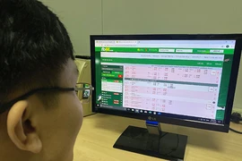 Cá cược bóng đá: Đã cho phép, vẫn loay hoay