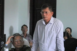Đề nghị xử tù vụ ‘chân trái bà hàng xóm’