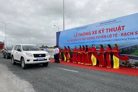 Thông xe kỹ thuật tuyến Lộ Tẻ - Rạch Sỏi