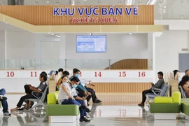 Bộ GTVT quy định bến, bãi đỗ xe phải có trạm sạc điện