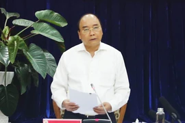 Thủ tướng: Sớm đưa cuộc sống người dân trở lại bình thường