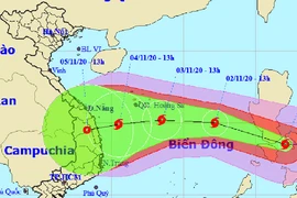 Bão Goni hướng vào các tỉnh từ Đà Nẵng đến Phú Yên