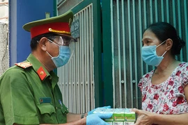 Video: Ngày 2-9 đặc biệt của các chiến sĩ công an TP.HCM 