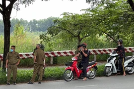 Video: Phát hiện người đàn ông tử vong trong tư thế treo cổ trên cây