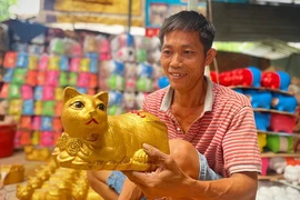 Video: Làng gốm Lái Thiêu làm mèo vàng đón Tết 2023