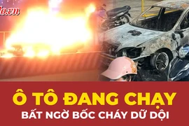 Video: Ô tô đang chạy, bất ngờ bốc cháy dữ dội 