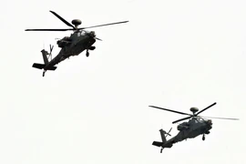 Quân đội Mỹ chi 591 triệu USD phát triển trực thăng Apache mới