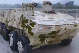 Trung Quốc phát triển mẫu xe bọc thép giống Nga
