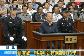 Hai đồng minh thân cận của Chu Vĩnh Khang bị kết án tù