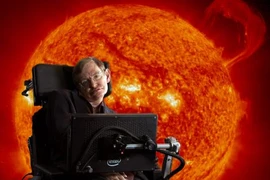 Nhà khoa học Stephen Hawking cảnh báo nhân loại về ngày tận thế