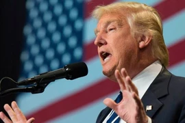 Trump khích tướng Trung Quốc, thách giữ tàu lặn của Mỹ