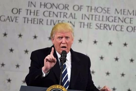 Phụ nữ biểu tình phản đối Donald Trump khắp nước Mỹ
