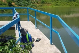 Tắm hồ, học sinh 12 tuổi bị đuối nước
