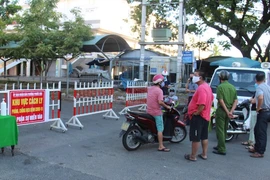 TP Tam Kỳ phong toả khu vực BN 841 sinh sống. Ảnh: TN