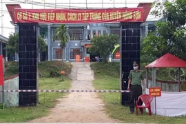 Lịch trình giáo viên coi thi THPT nhiễm COVID-19 