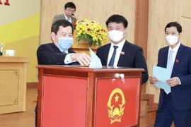Chủ tịch HĐND và UBND tỉnh Quảng Ngãi tái đắc cử khóa mới