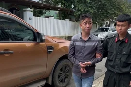 Bắt nhóm giấu gần 1 tấn thuốc nổ, súng, đạn 