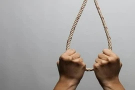 Trưởng Công an phường Điện An chết trong tư thế treo cổ.