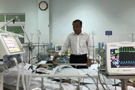 2 vụ ăn cá chép ủ chua bị ngộ độc: 3 người đang thở máy