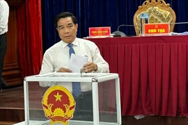 Ông Lê Văn Dũng được bầu giữ chức Chủ tịch UBND tỉnh Quảng Nam. Ảnh: TN