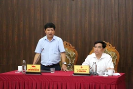 Bỏ 'giấy phép con' tạo vùng an toàn cho lãnh đạo, cản trở công việc
