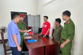 Bắt 'hot' tiktoker Dưỡng Dướng Dường