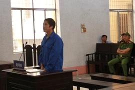 Đang xét xử vụ án bé gái bị sát hại trong rẫy cà phê 18 năm trước