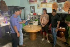 Bắt chủ quán karaoke tàng trữ ma túy sau 2 năm theo dõi