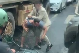 Diễn biến mới vụ chú rể đánh tài xế xe ben trên đường rước dâu