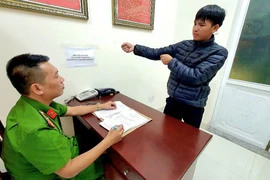 Mâu thuẫn vì chiếc điện thoại, em trai dùng cuốc đánh anh trai tử vong