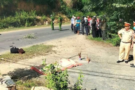 Xe máy tông trực diện ô tô, 2 người tử vong tại chỗ