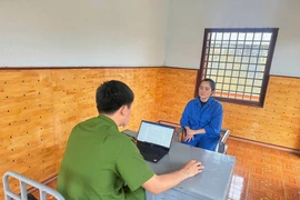 Nhóm 3 người thuê ô tô tự lái rồi mang đi bán, thế chấp... 