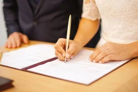 Cưới nhau gần 30 năm, có 3 mặt con, giờ vợ chồng yêu cầu hủy kết hôn, vì sao? 