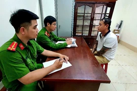 Đắk Lắk: Thuê 3 ô tô, làm giả giấy tờ rồi mang đi cầm cố