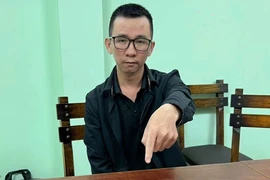 Lập vườn 'ảo' trên mạng lừa đảo khách mua hoa