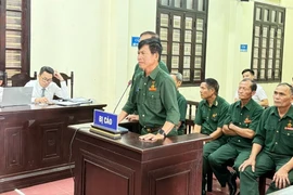 Tiếp tục hoãn phiên xử vụ 6 cựu chiến binh kêu oan dù đã chấp hành xong án tù